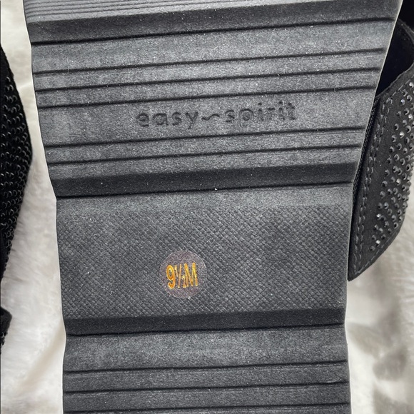 Easy Spirit Shanta 2, Black criss cross Studded Slide Sandals, size 9.5 NEW - Picture 8 of 8